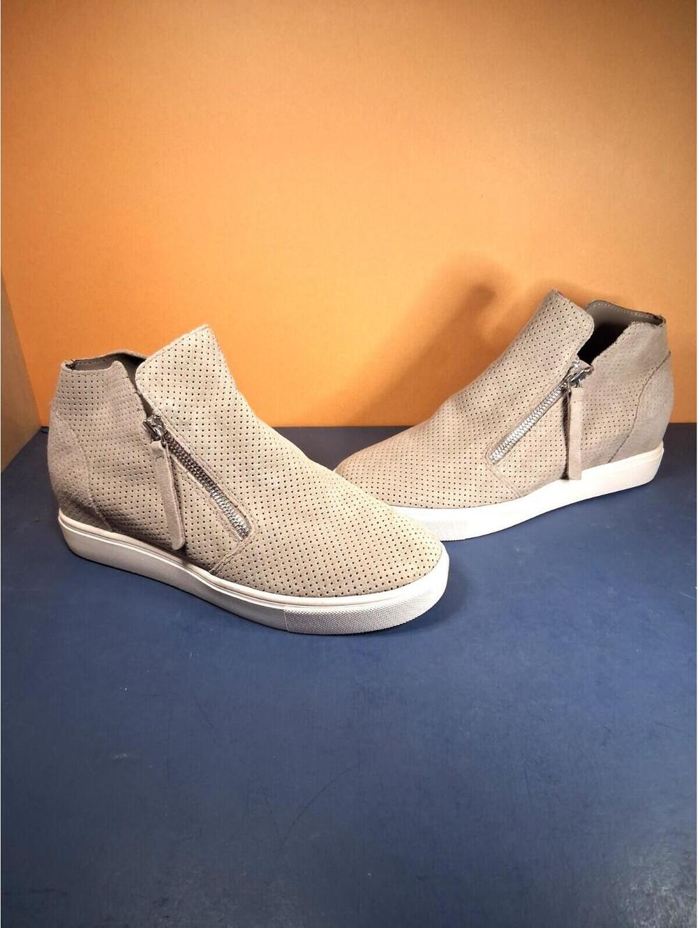 NWOT Steve Madden Caliber Women's 9.5m Taupe Zipper Suede Wedge Shoes/Sneakers